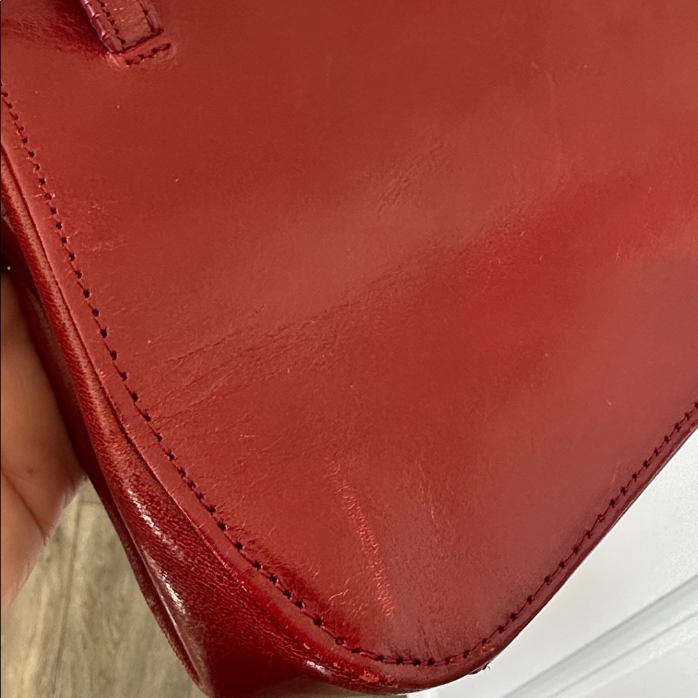 Fossil Rich Red Leather Shoulder Bag - Picture 4 of 5